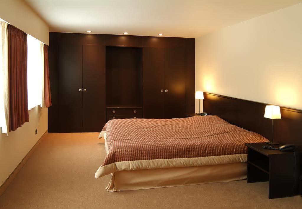 Den En Heuvel Hotel Кастерли Екстериор снимка